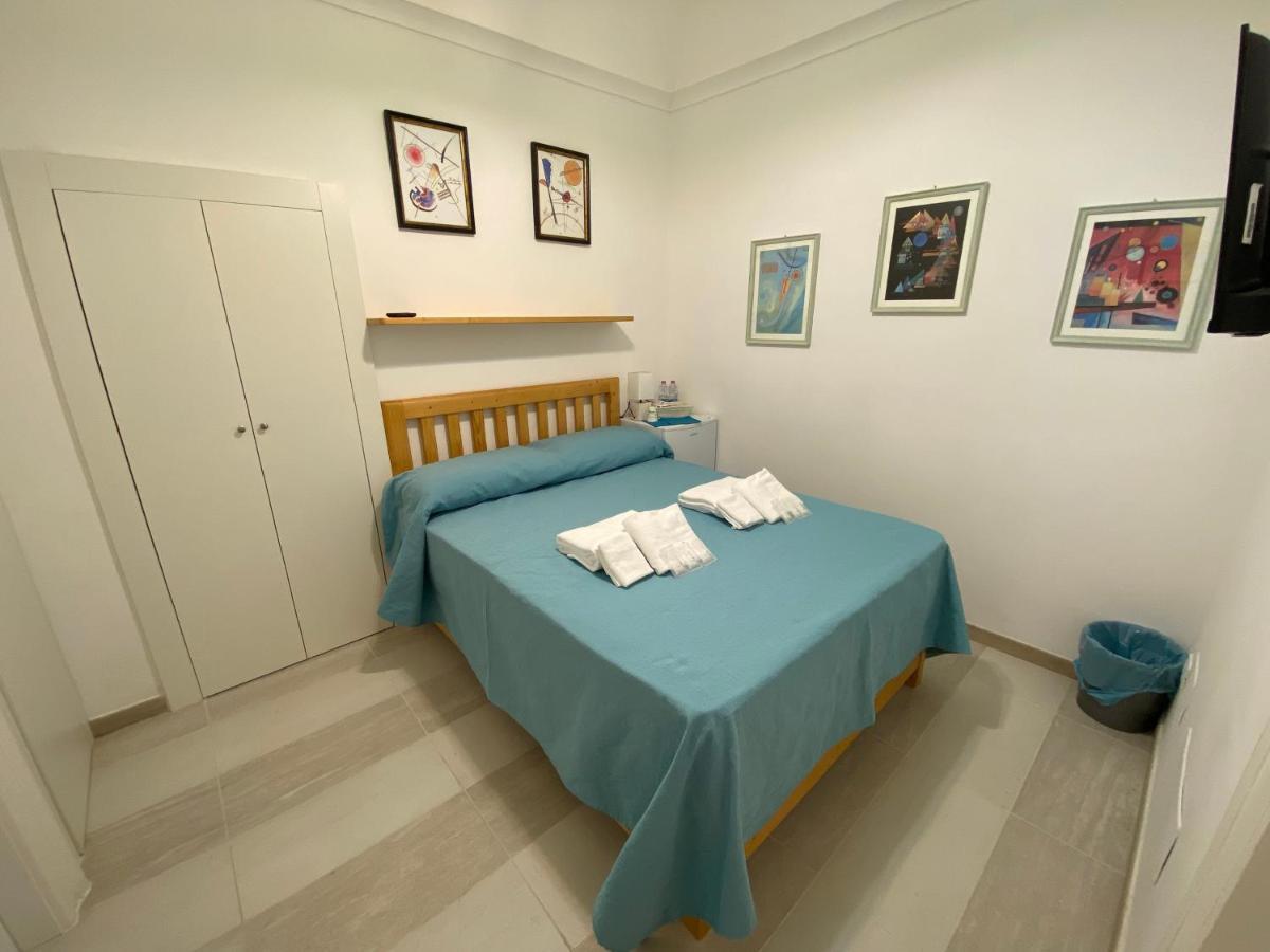 Bed and Breakfast Touristhouse Monopoli 10 Екстер'єр фото